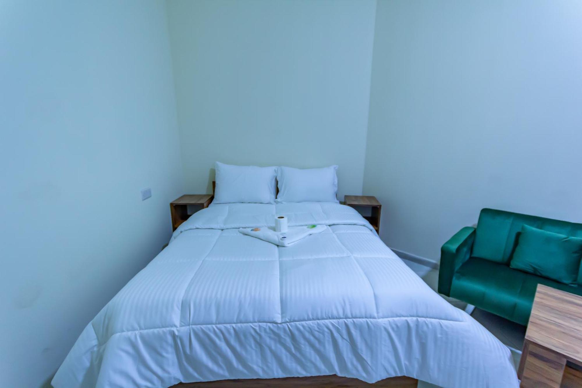 Relaxing Private In Compound Housing Near Burj Alarab 124 * Дубай
