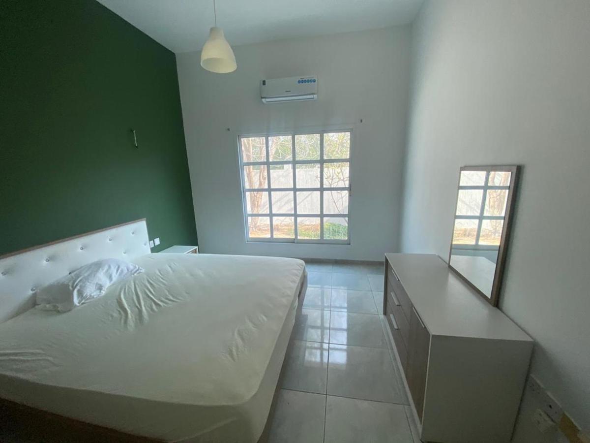 Relaxing Private In Compound Housing Near Burj Alarab 124 Alloggio in famiglia *