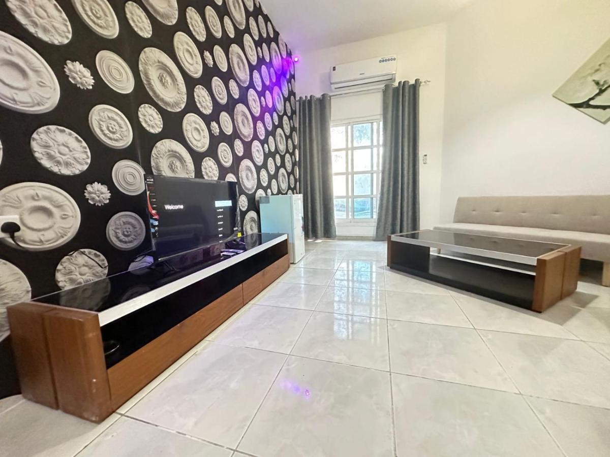 Relaxing Private In Compound Housing Near Burj Alarab 124 Alloggio in famiglia *