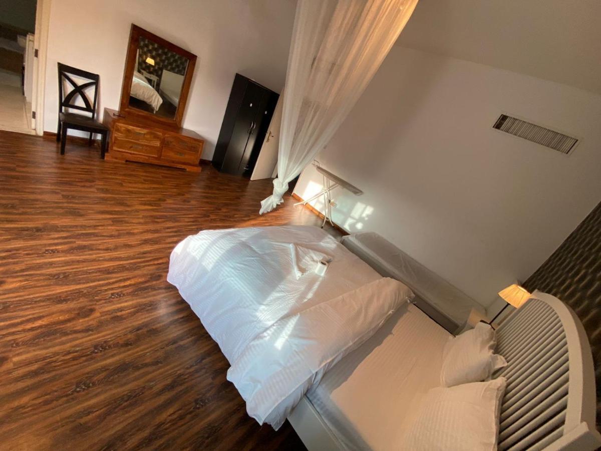 Relaxing Private In Compound Housing Near Burj Alarab 124 Alloggio in famiglia
