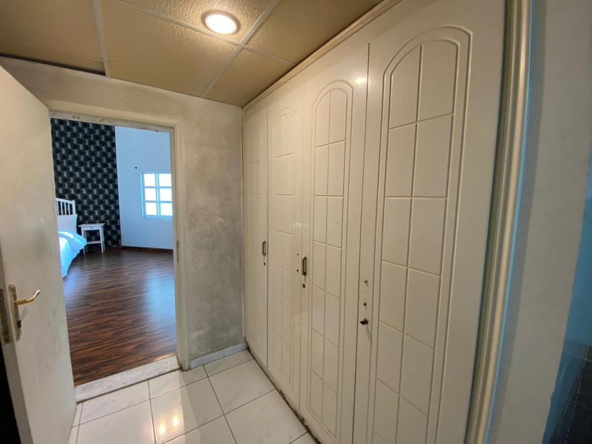 Relaxing Private In Compound Housing Near Burj Alarab 124 Alloggio in famiglia *