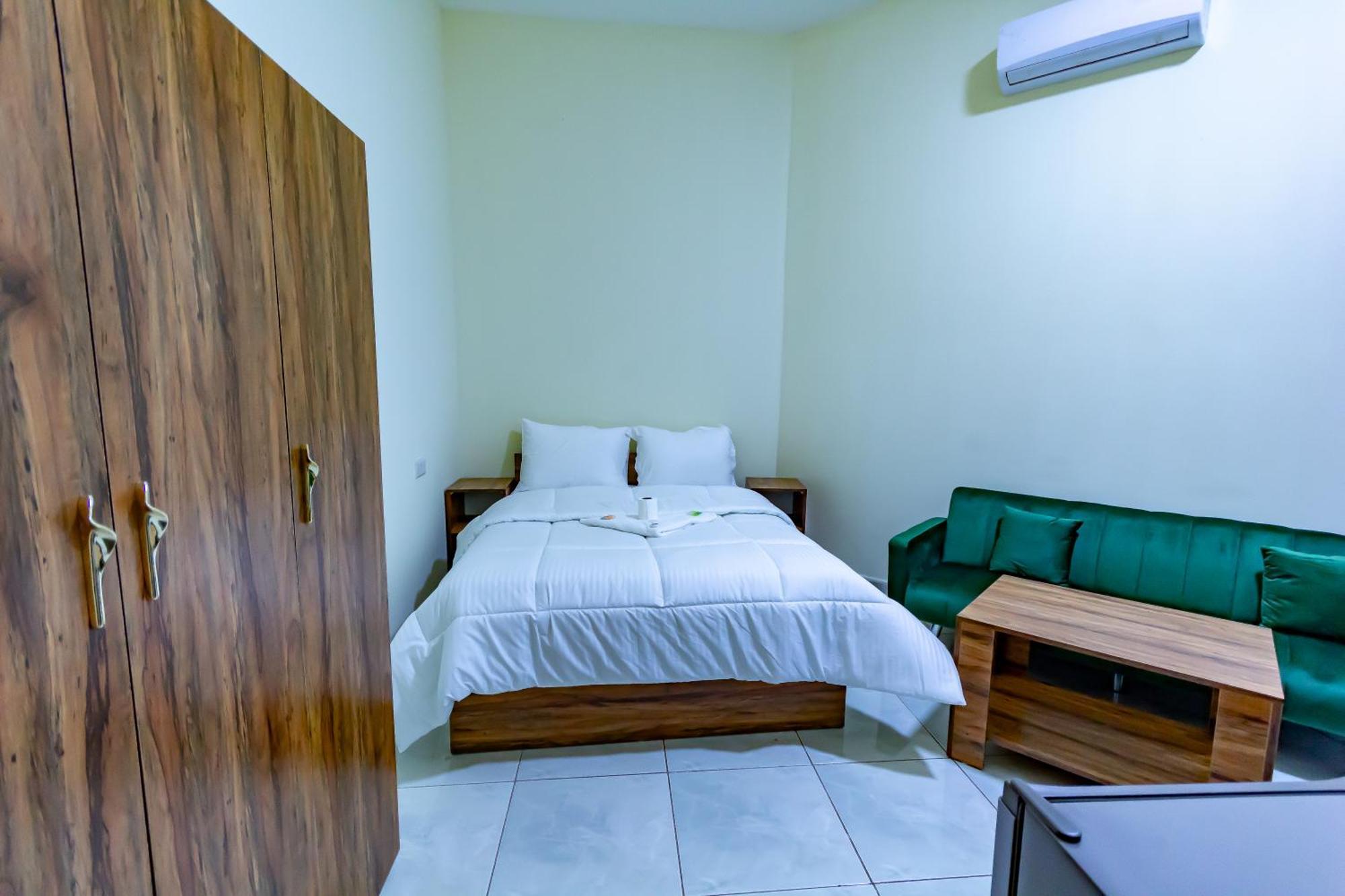 Alloggio in famiglia Relaxing Private In Compound Housing Near Burj Alarab 124 *
