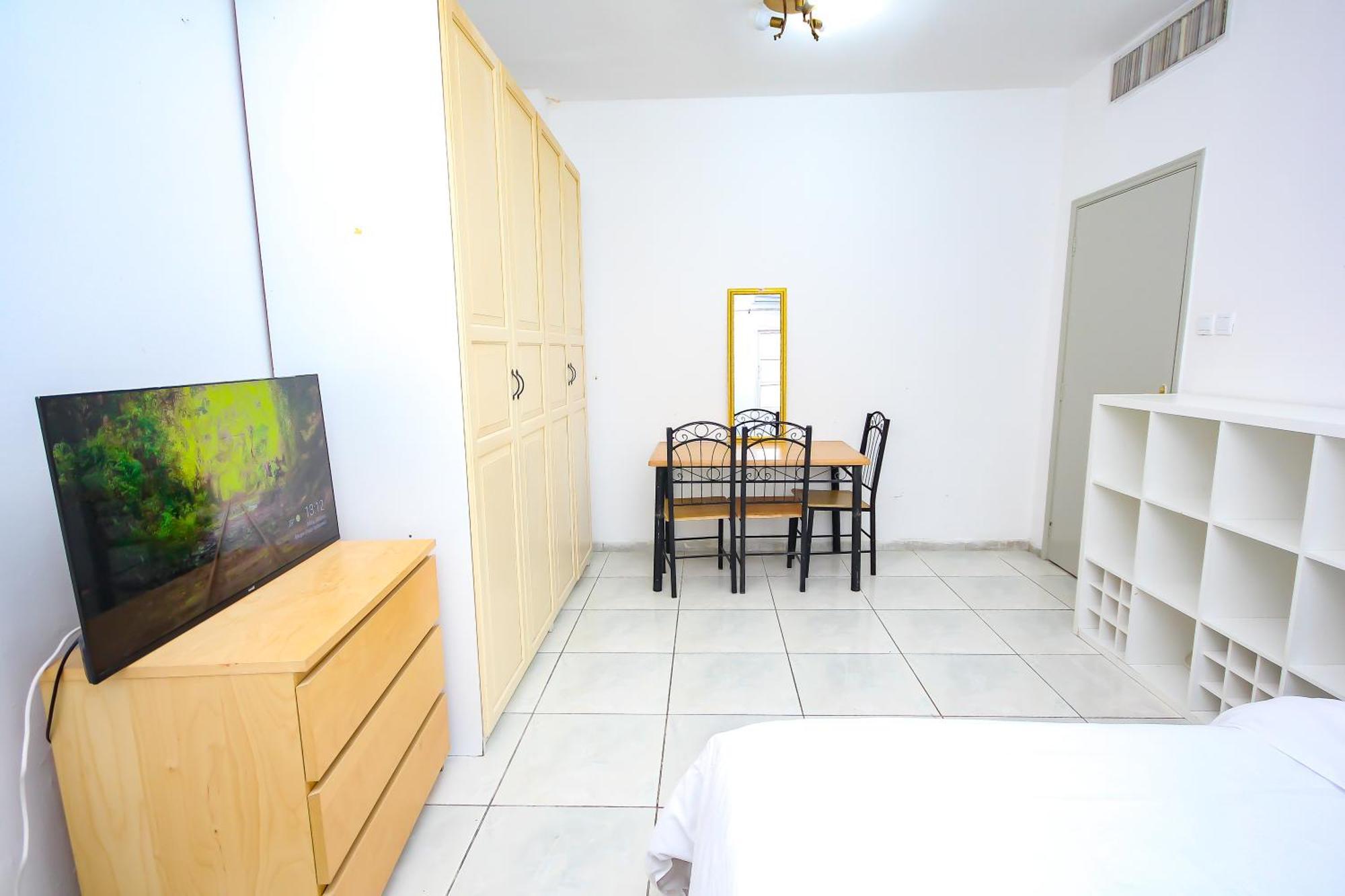 Relaxing Private In Compound Housing Near Burj Alarab 124 Alloggio in famiglia *