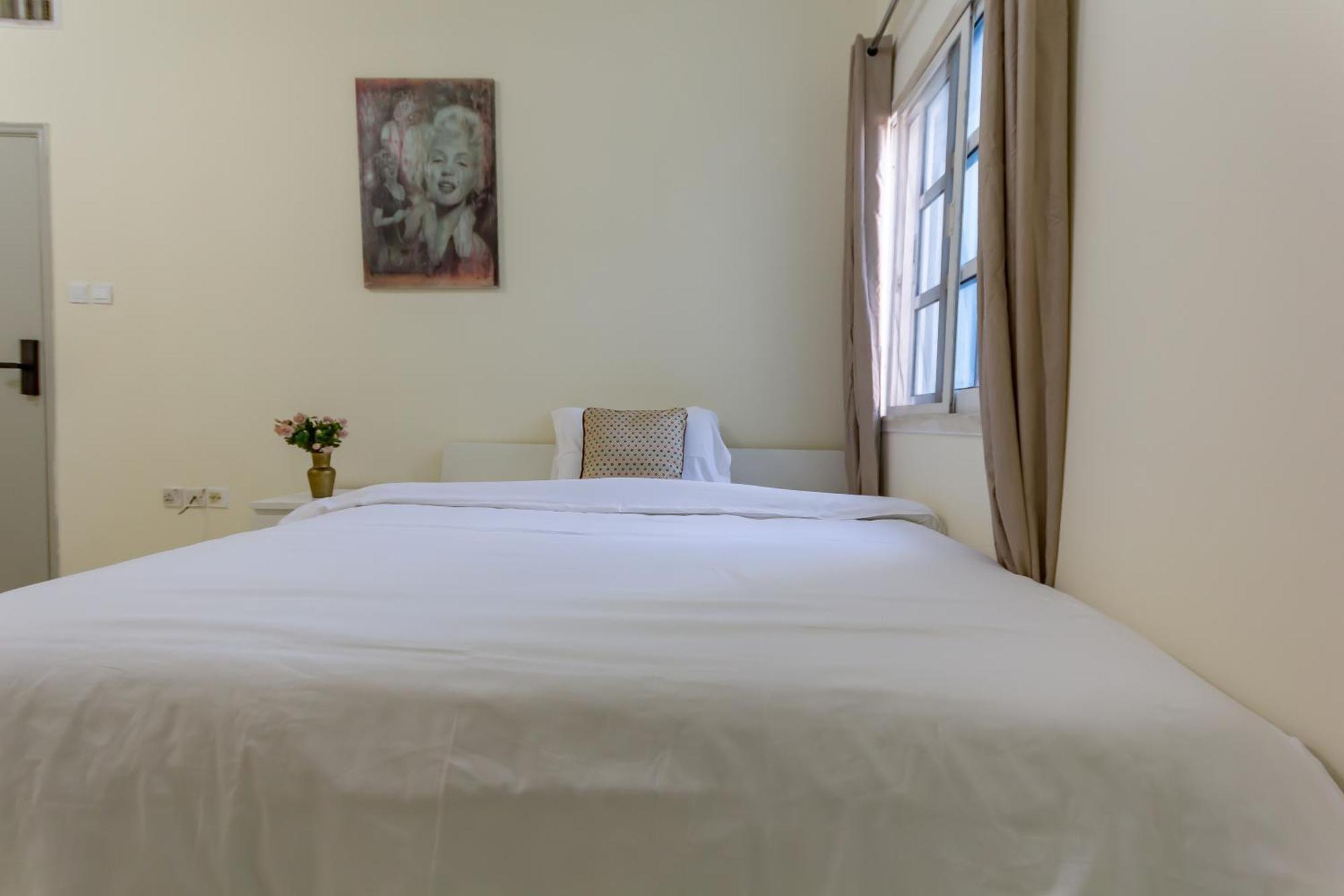 Relaxing Private In Compound Housing Near Burj Alarab 124 Alloggio in famiglia Dubai