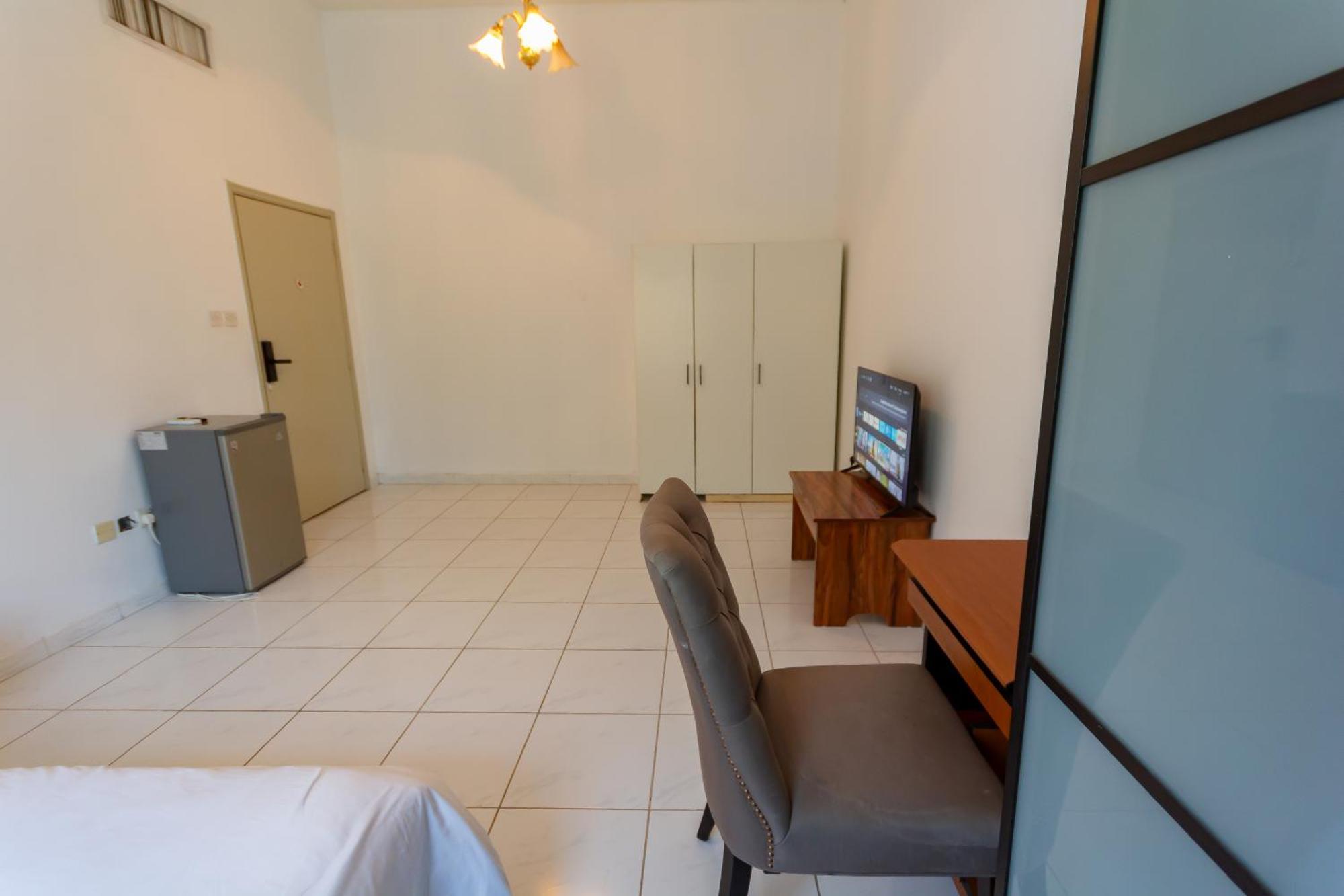 Relaxing Private In Compound Housing Near Burj Alarab 124 Alloggio in famiglia *